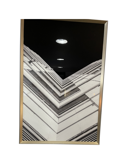 80CM X 120CM BLACK AND WHITE ARROWS IN BLACK/SILVER FRAME