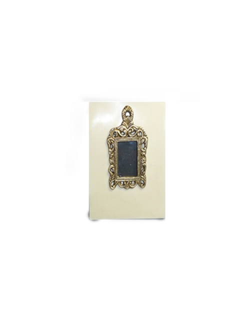 Cream Frame W/ Gold Photo Insert