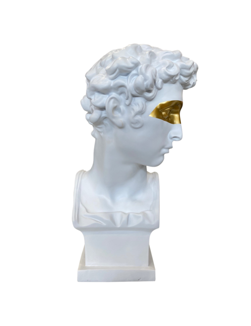 WHITE BUST WITH GOLD STRIPE EYES